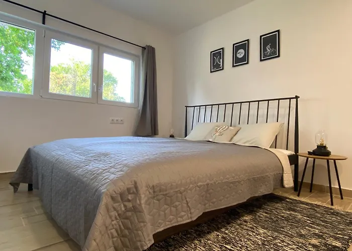 Bike & Fun Apartments - Balatonakarattya